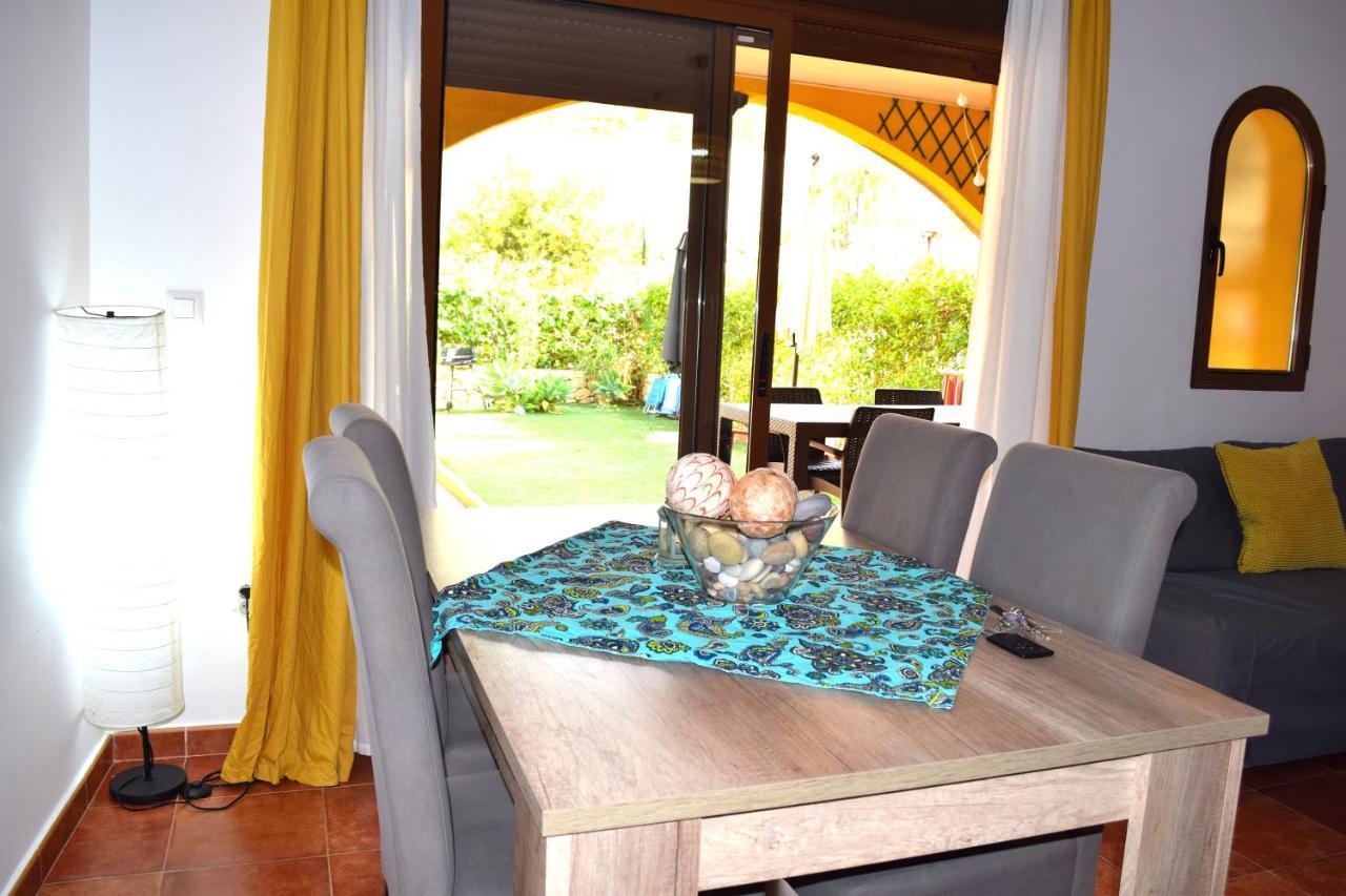 Apartamento Con Hermoso Jardin Y Ac イスラ・プラナ エクステリア 写真