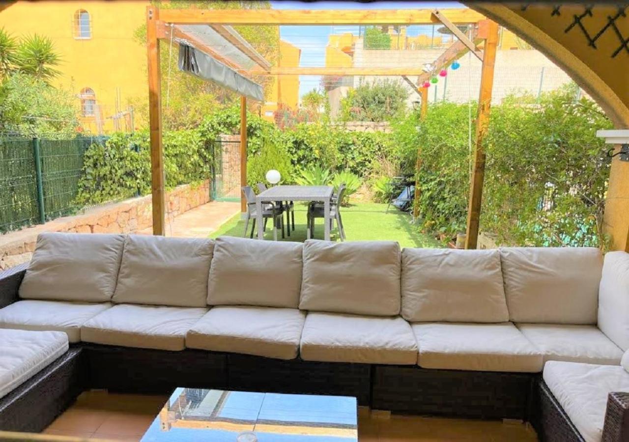 Apartamento Con Hermoso Jardin Y Ac イスラ・プラナ エクステリア 写真